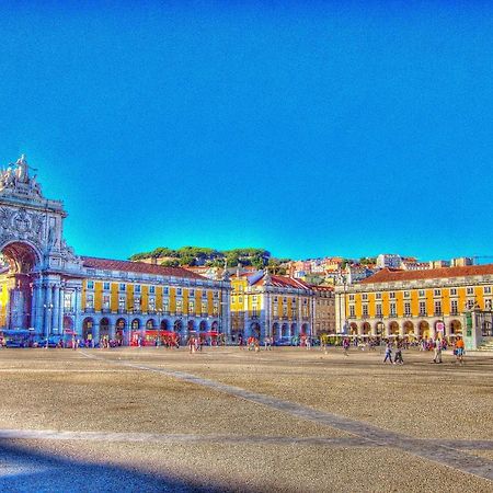 Traditional Apartment With A Terrace, Ac And Fast Internet Lisbon Luaran gambar