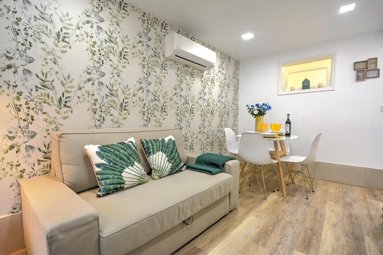 Traditional Apartment With A Terrace, Ac And Fast Internet Lisbon Luaran gambar
