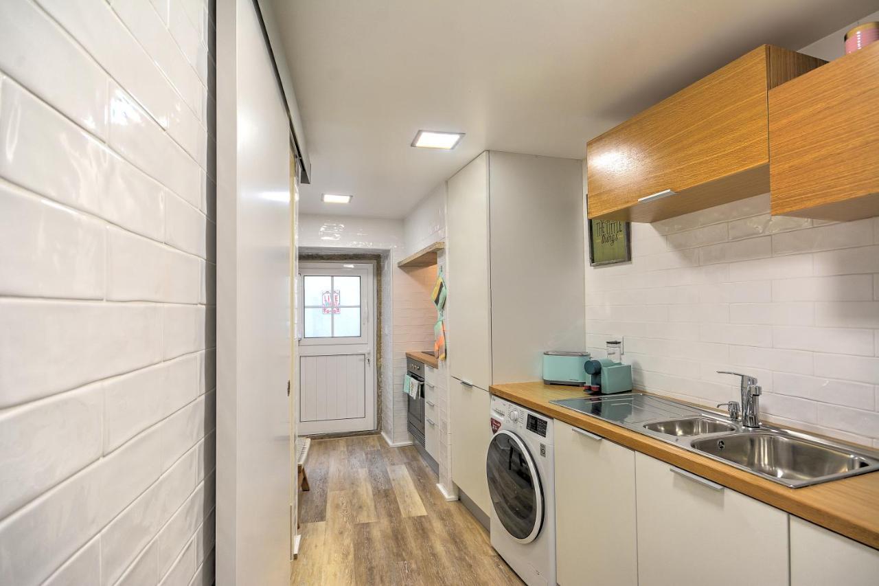 Traditional Apartment With A Terrace, Ac And Fast Internet Lisbon Luaran gambar