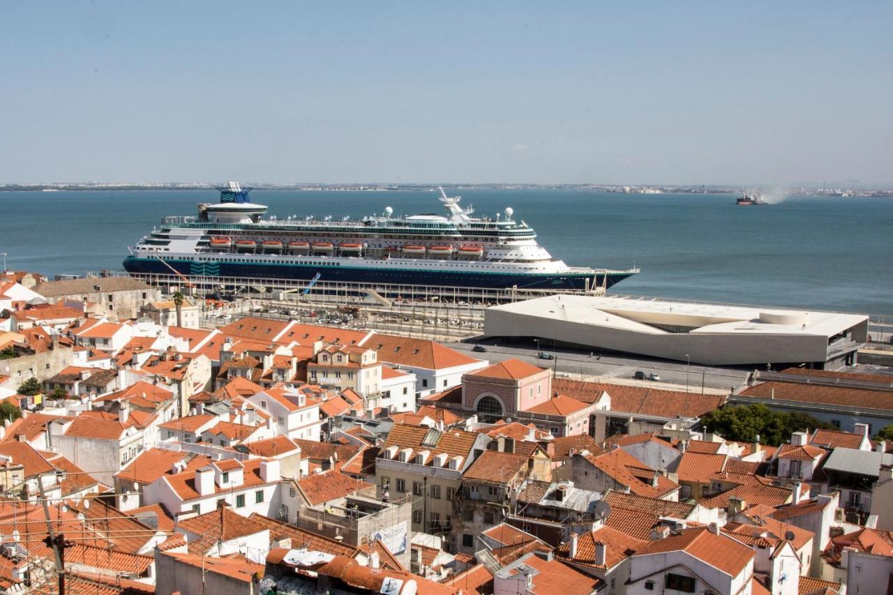 Traditional Apartment With A Terrace, Ac And Fast Internet Lisbon Luaran gambar